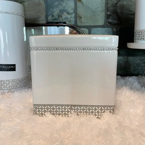 🎉SOLD🎉Tahari White RHINESTONES Crystals Luxe Glam 5 Pc Set | NEW! - Picture 5 of 9